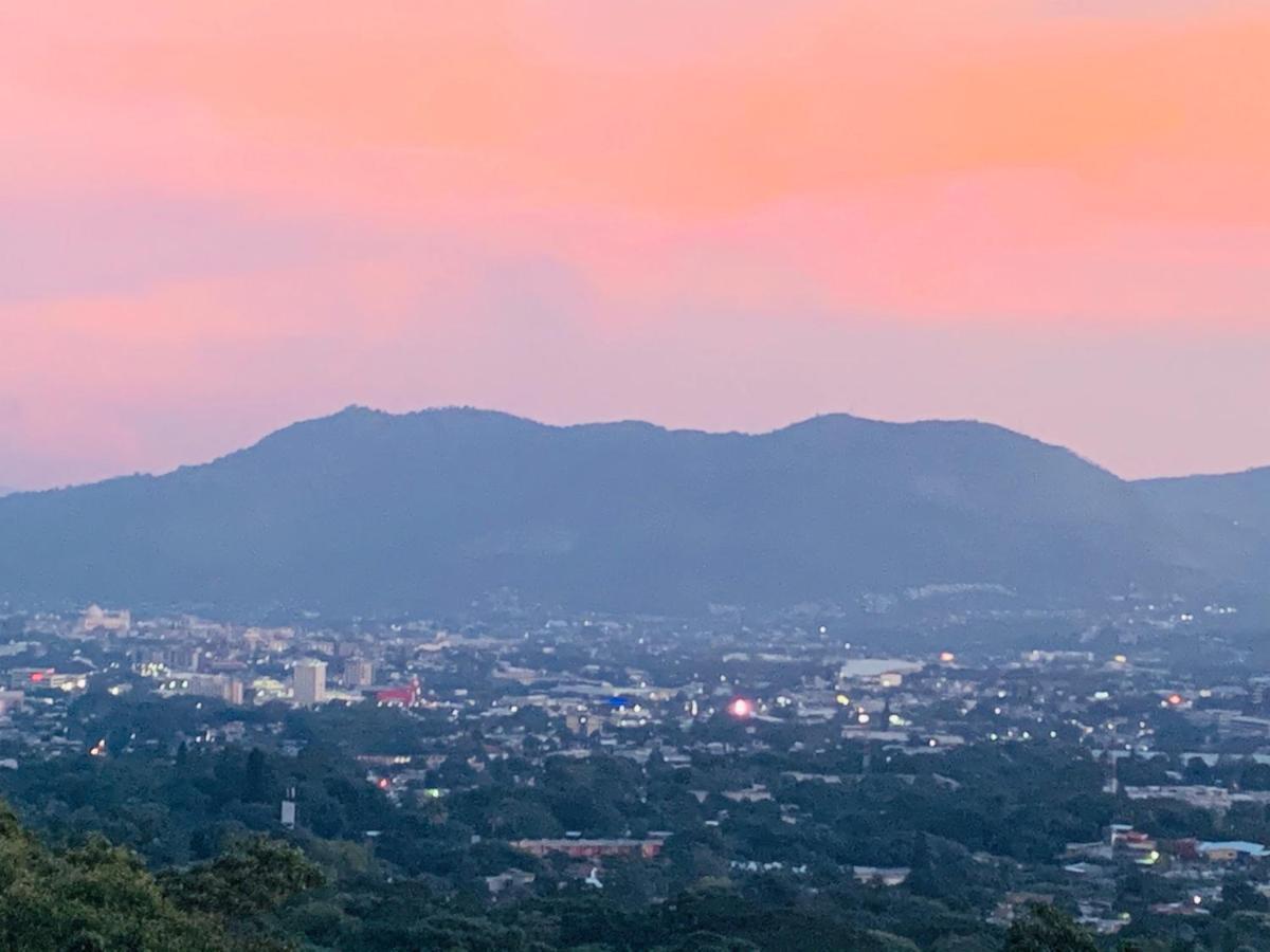 Apartamento Con La Mejor Vista De San Salvador Eksteriør billede